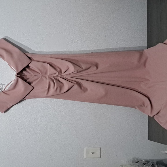 Xscape Off-the-Shoulder Ruched Ruched Waist Scuba Crepe Thigh High Slit … - Picture 6 of 11